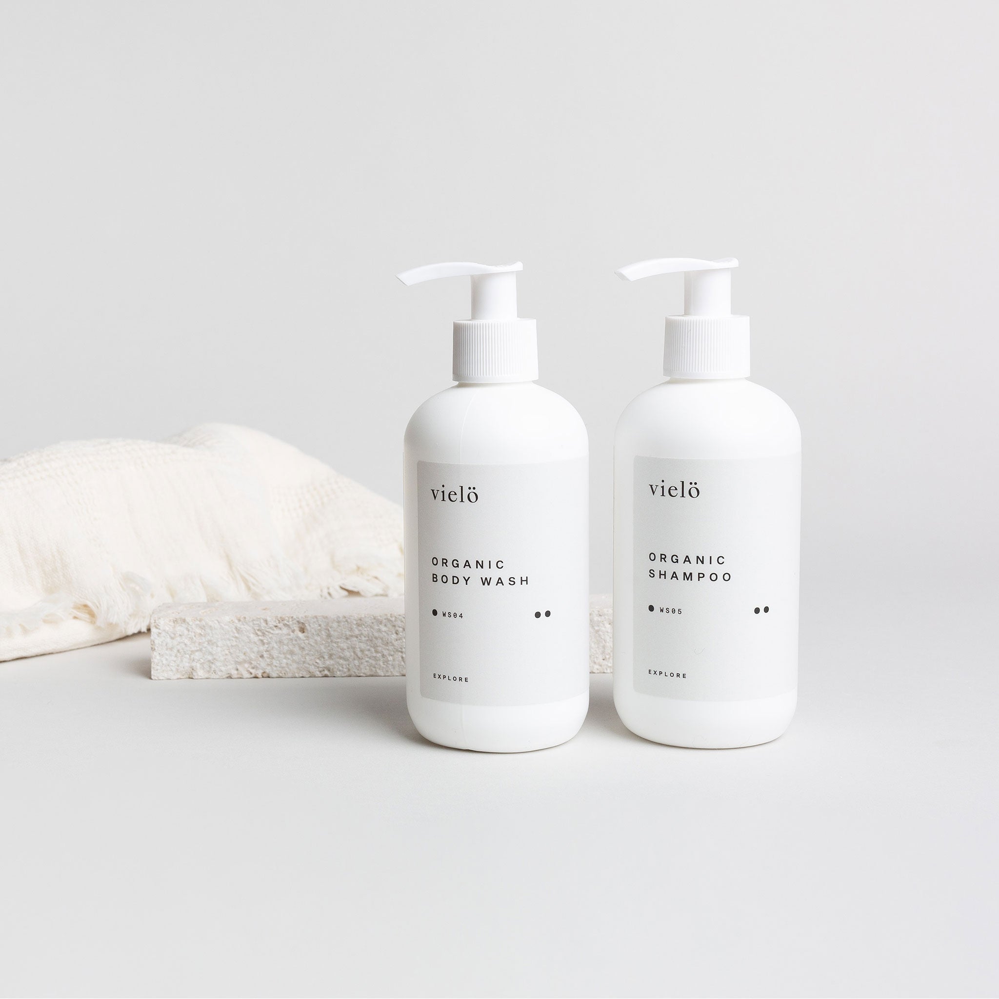 SHOWER ESSENTIALS DUO