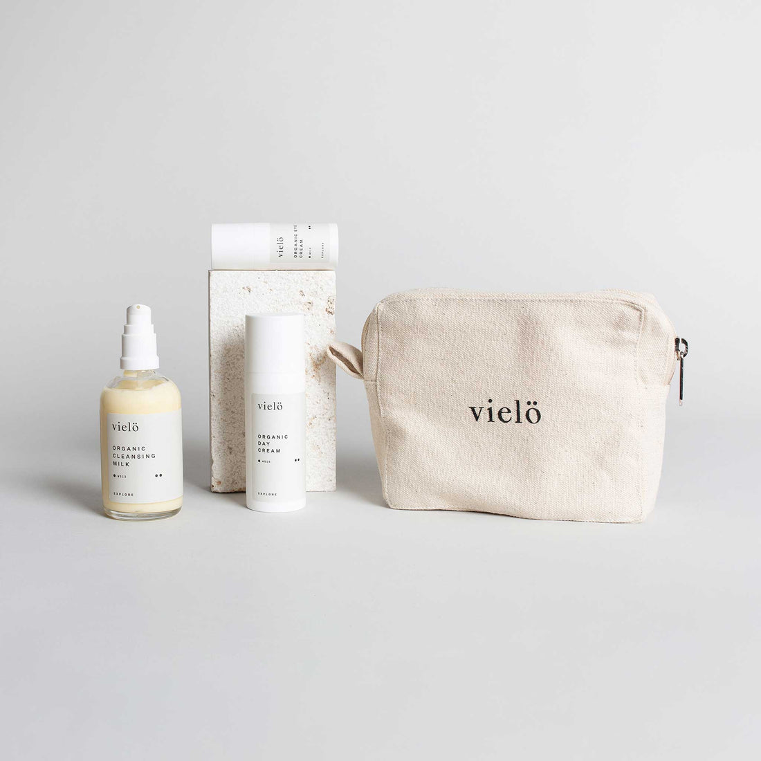 ESSENTIAL FACIAL CARE TRIO